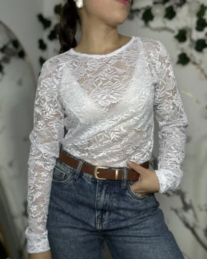 Blusa de Encaje.