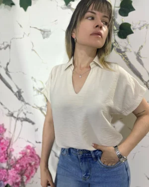 Blusa cuello polo